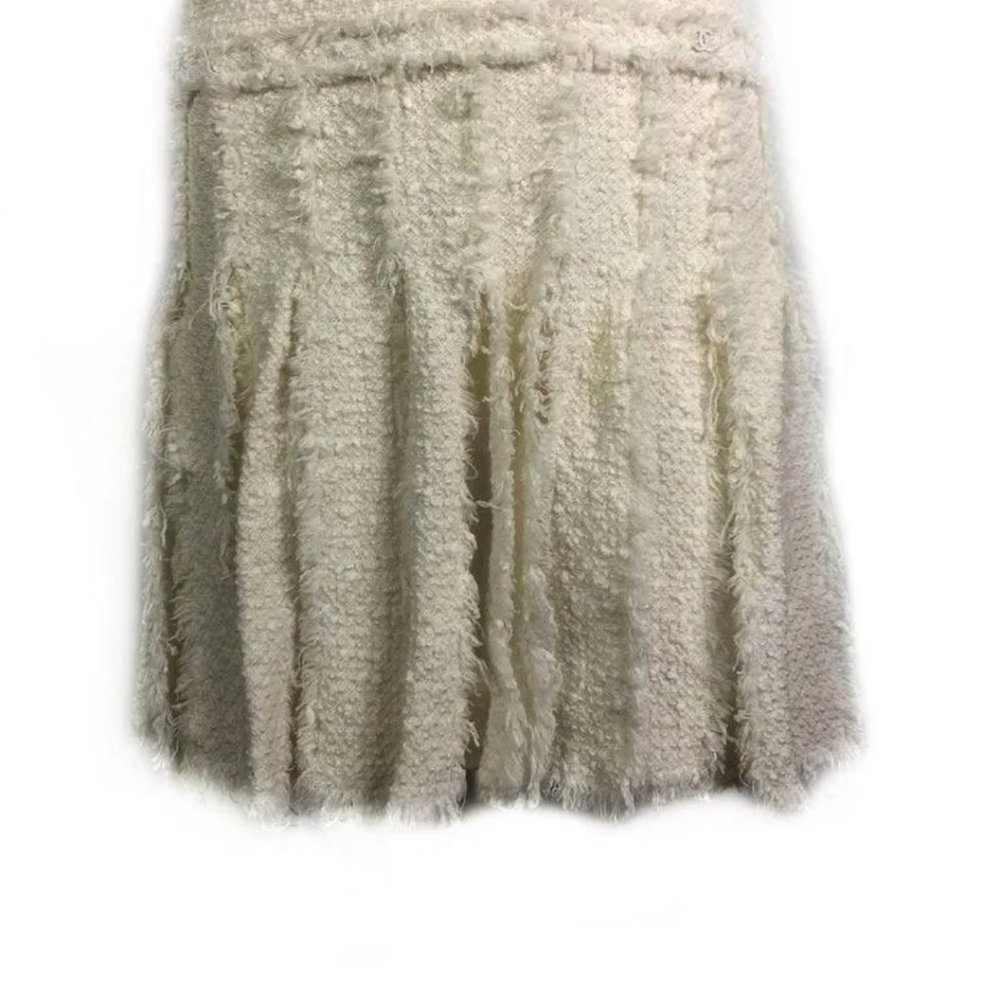 Authentic Chanel Dress - Picture 11 of 12